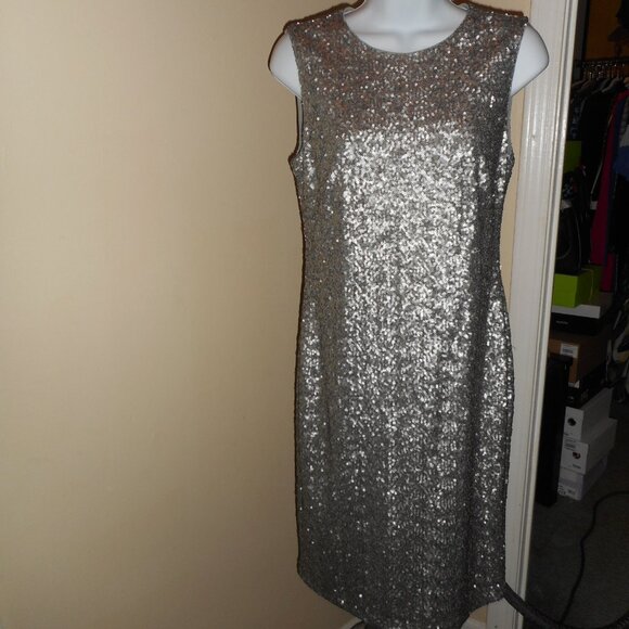 NWOT Calvin Klein full sequins silver dress, size 4 - Picture 2 of 8